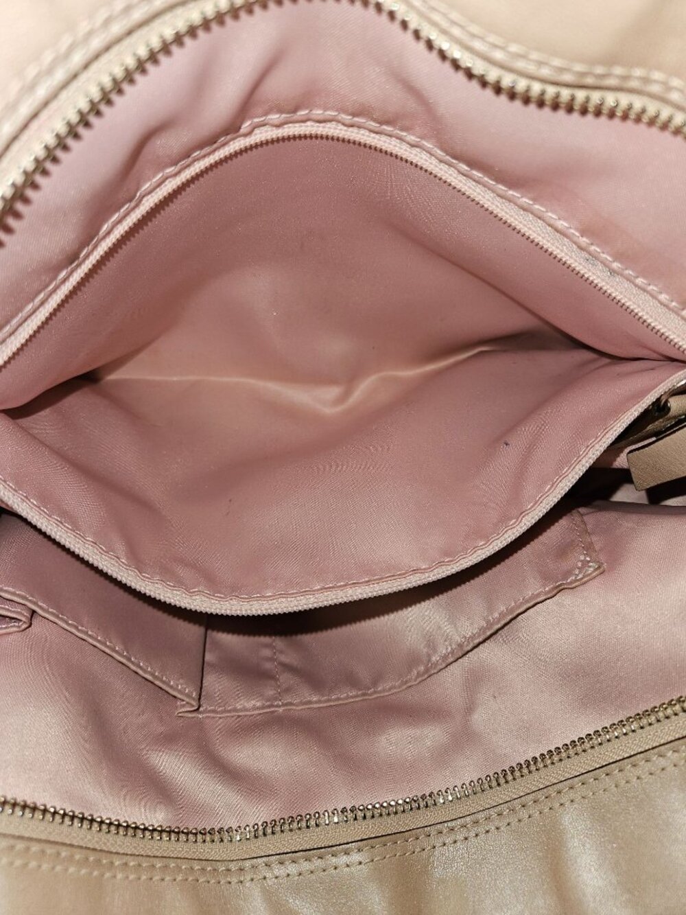 Coach Gallery Soft Leather Zipper Tote Shoulder Bag - Picture 15 of 16